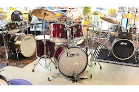 PEACE - OCCASION DRUMSTEL INCL. HW CHROME INCL. CYMBALS